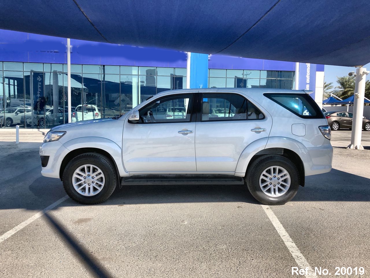  Toyota / Fortuner Stock No. 20019